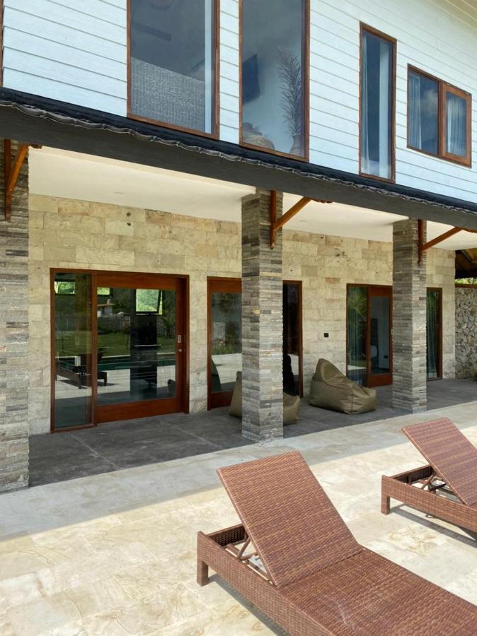 Baha Baha Villas West Sumbawa Yoyos - Free Yoga Class, Gym Daily Included For Guest - Fast Wifi Starlink Sekongkang Exteriör bild