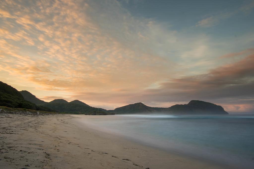 Baha Baha Villas West Sumbawa Yoyos - Free Yoga Class, Gym Daily Included For Guest - Fast Wifi Starlink Sekongkang Exteriör bild
