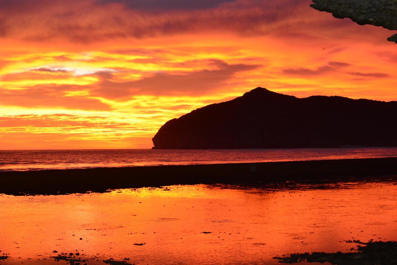 Baha Baha Villas West Sumbawa Yoyos - Free Yoga Class, Gym Daily Included For Guest - Fast Wifi Starlink Sekongkang Exteriör bild